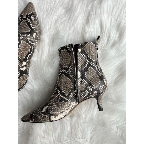 🆕 Franco Sarto Women's Gray Snakeskin Ankle Boots Size 5 Kitten Heel - Picture 4 of 9